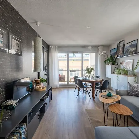 New! Beautiful Flat With With Nice Balcony Апартаменты