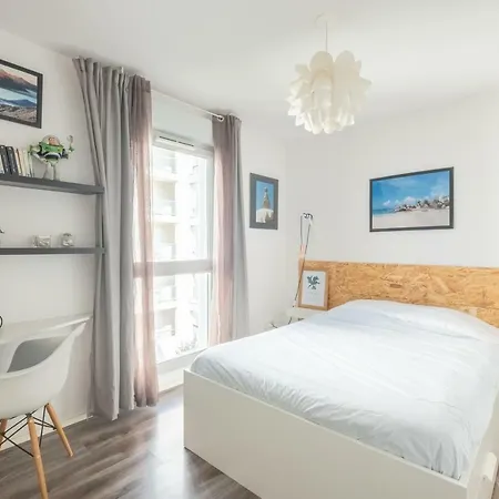New! Beautiful Flat With With Nice Balcony Апартаменты Saint-Corneille